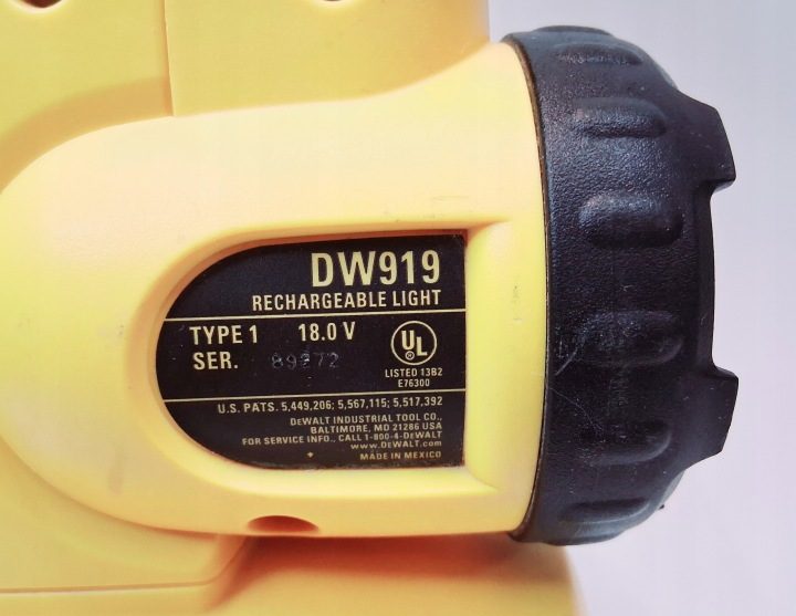 Фонарь LED с поворотной головкой 18V XR Body DeWalt DCL050, фото 3