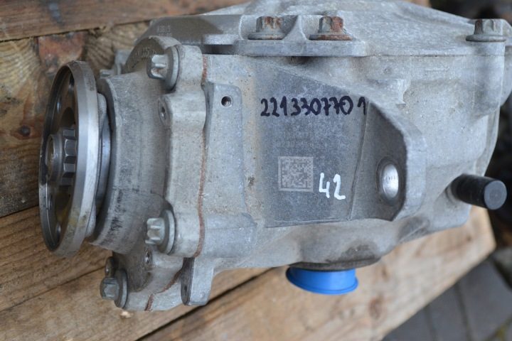 Редуктор дифференциал Mercedes Benz E C S класс W238 A2213307701, фото 3