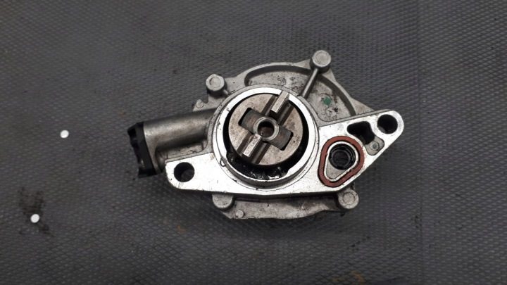 7281440901 насос вакуумный Peugeot Citroen 1.4 HDI, фото 5