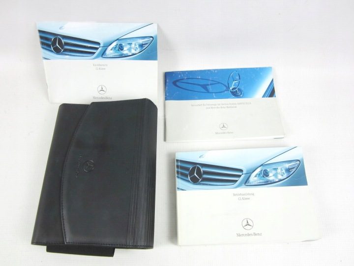 Инструкция по эксплуатации папка чехол Mercedes CL W216 C216 A2165847381, фото 1