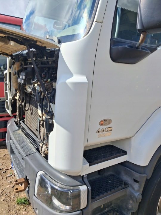УГОЛ ОБТЕКАТЕЛЬ ЛЕВЫЙ RENAULT PREMIUM DXI, фото 1
