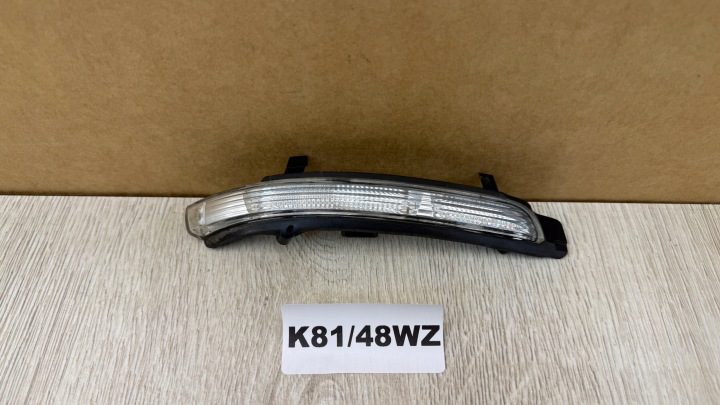 Skoda Superb 3T Octavia 2 правый поворотник зеркала LED K81/48WZ, фото 1