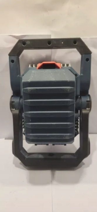 Фара аккумуляторная budowlany LED Bosch GLI 18V-2200 C корпус, фото 3