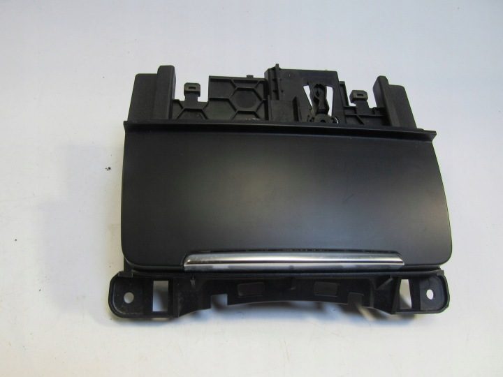 Пепельница передняя Салон Audi A4 S4 B8 8K 8K0857951C, фото 1