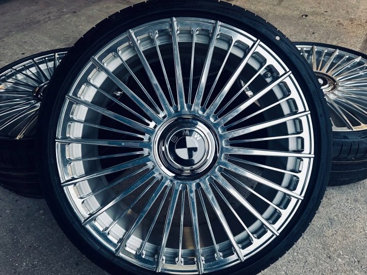 ДИСКИ КОЛЕСА BMW G70 серия 7 22 дюйма Forgiato КОВАНАЯ НОВАЯ МОДЕЛЬ 2023-25, фото 1