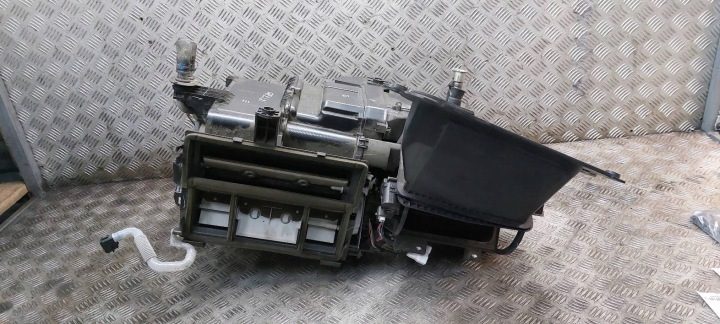 КОРПУС ПЕЧКИ TOYOTA COROLLA VERSO II 87050-0F050 87130-0F040, фото 1