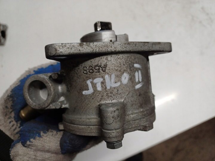 FIAT STILO 01- 1.9JTD НАСОС ВАКУУМНЫЙ 46771105, фото 4