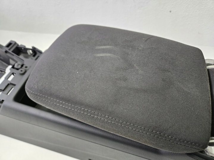 Audi A4 B9 центральный тоннель подлокотник европа 8W0864283A, фото 5