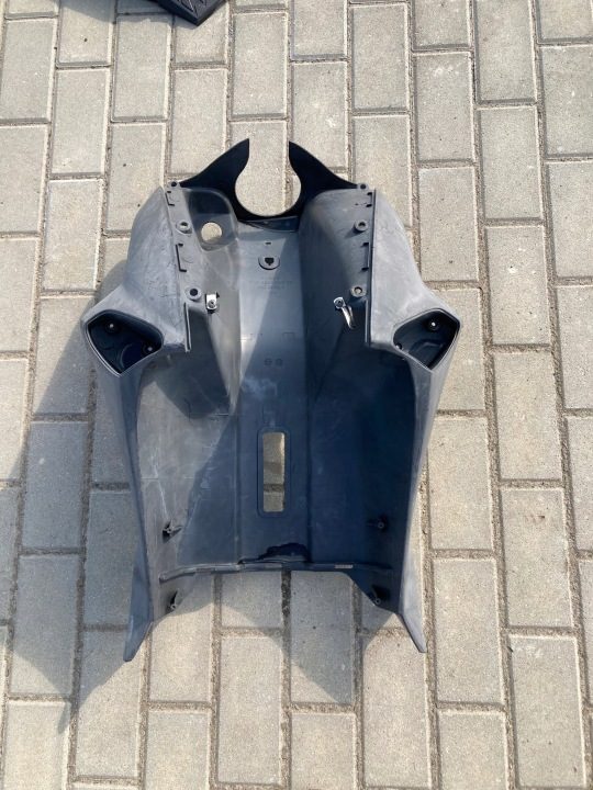 Kymco Agility 50 07-08 R10 4T обтекатель фары защита передняя 81131LEC5C000CK, фото 2