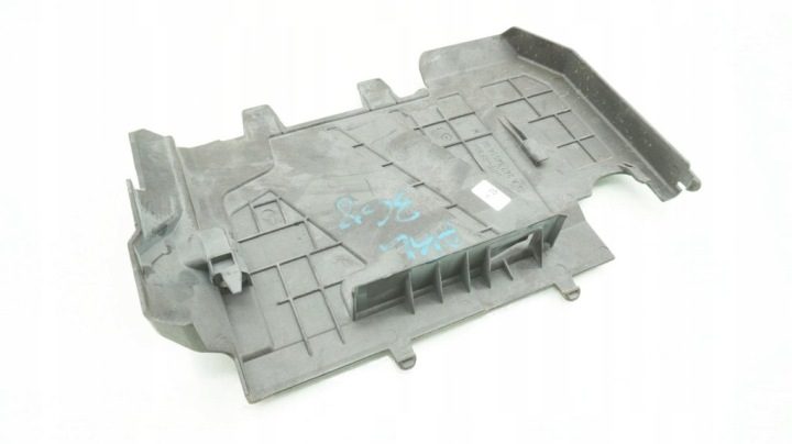 Mercedes Aklasa W177 кожух аккумулятора A2475459400, фото 1