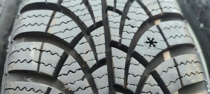Колеса Зимние Литые диски Ориг. VW UP Goodyear 165/65/15 4x7,9mm Идеальные, фото 13