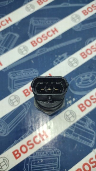 ОРИГИНАЛЬНЫЙ REGULATORY ДАТЧИКА ДАВЛЕНИЯ ТОПЛИВА BOSCH 0281002522, фото 2