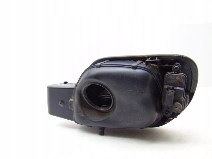 ЛЮЧОК ГОРЛОВИНЫ БЕНЗОБАКА VW PASSAT B8 3G УНИВЕРСАЛ 3G9809857A КОД КРАСКИ LC5B, фото 6