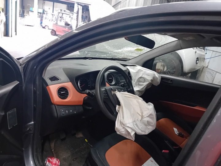 Hyundai i10 B5 2013 - 2020 Комплект амортизаторов газового задний G3LA, фото 9