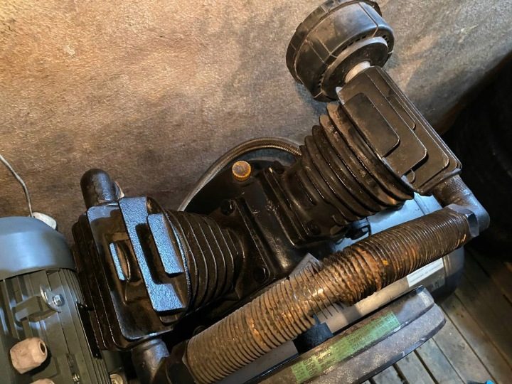 Компрессор tłokowy масляный Walter GK 420-2,2/50A P 50 l 10 бар, фото 6