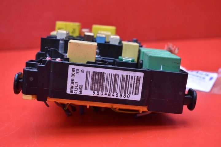 Блок предохранителей BSM 9804846880 Peugeot 2008 1 I 1.4 HDI 68 л.с. 13-17, фото 2