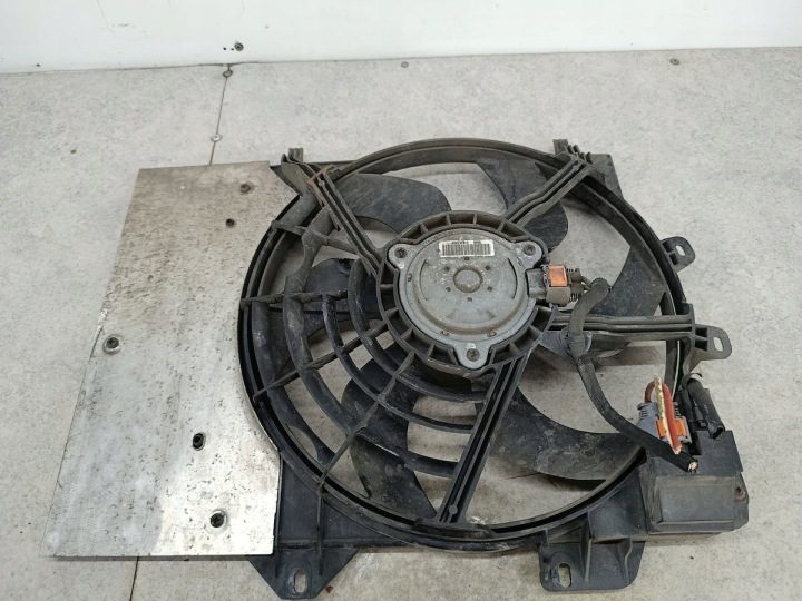 ВЕНТИЛЯТОР РАДИАТОРА CITROEN C3 PICASSO 9682895680 9662872380 1.4 16V, фото 4