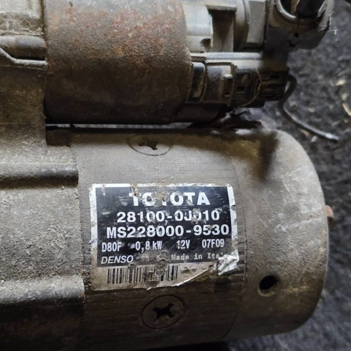 Toyota Yaris I РЕСТАЙЛИНГ 1,0 VVT-i стартер FRANCUZ 28100-0J010, фото 4