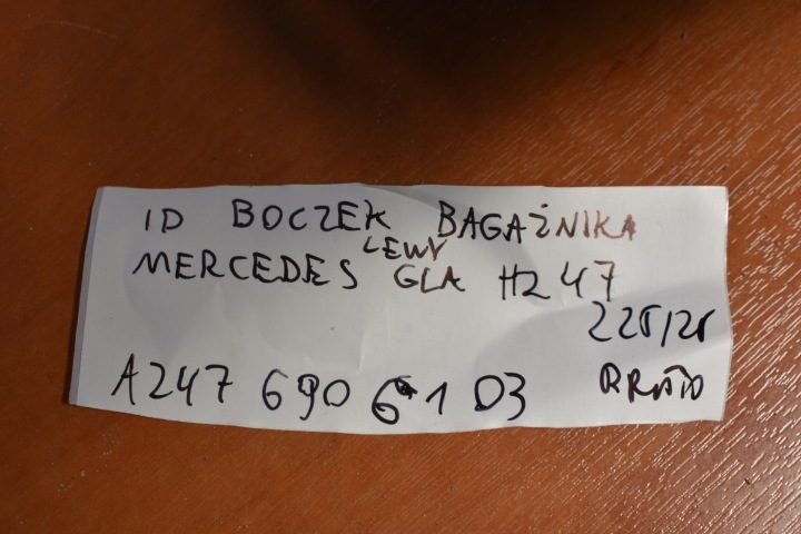ИДЕАЛЬНАЯ ОБШИВКА БАГАЖНИКА ЛЕВАЯ MERCEDES GLA H247 1, фото 4