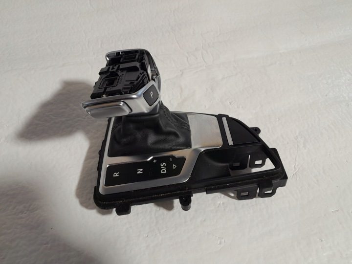 РУЧКА ПАНЕЛЬ ПЕРЕКЛЮЧЕНИЯ ПЕРЕДАЧ AUDI A4 B9 A5 8W1713140D, фото 2