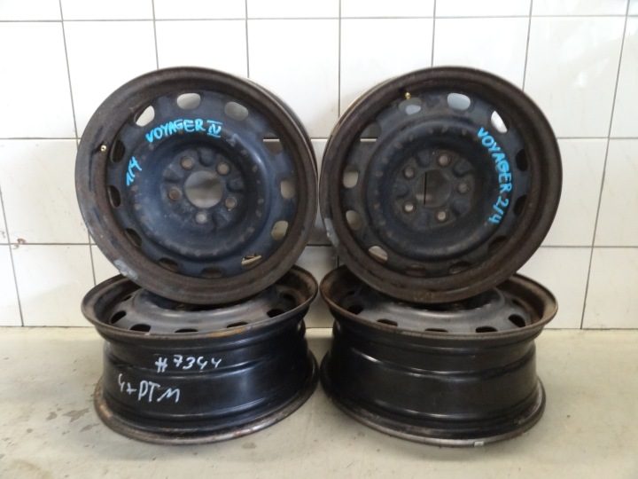 4× Штампованный диск Chrysler OE VOYAGER 5.0" x 16" 5x114.3 ET 40, фото 1