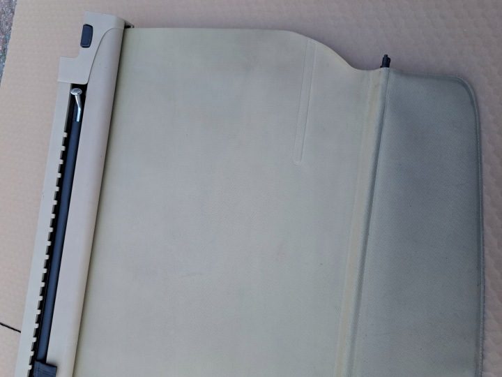ШТОРКА БАГАЖНИКА СЕТКА БЕЖЕВАЯ BMW E61, фото 3