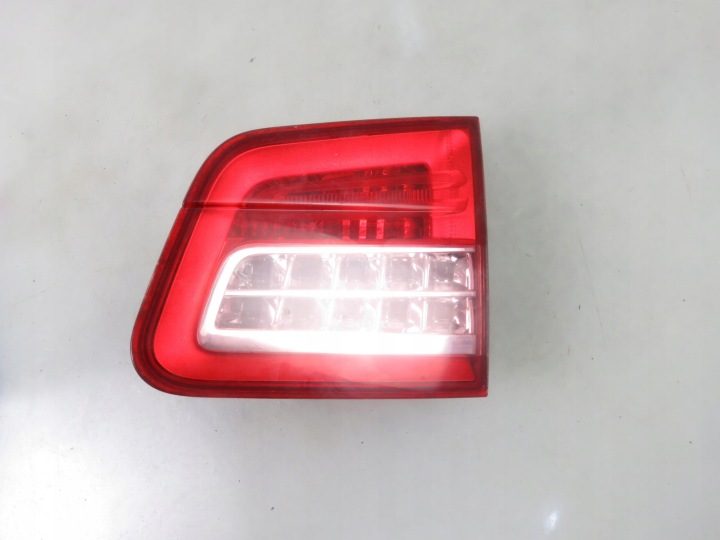 ФОНАРЬ ПРАВЫЙ КРЫШКА БАГАЖНИКА CITROEN C5 III 9687582980 VP8X7X13404B, фото 1