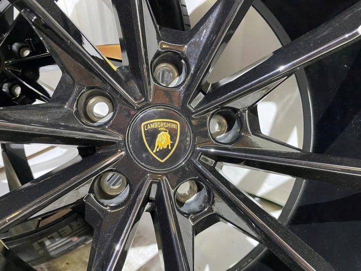 Колеса литые диски Lamborghini Urus R23 325/30R23 285/35R23, фото 5