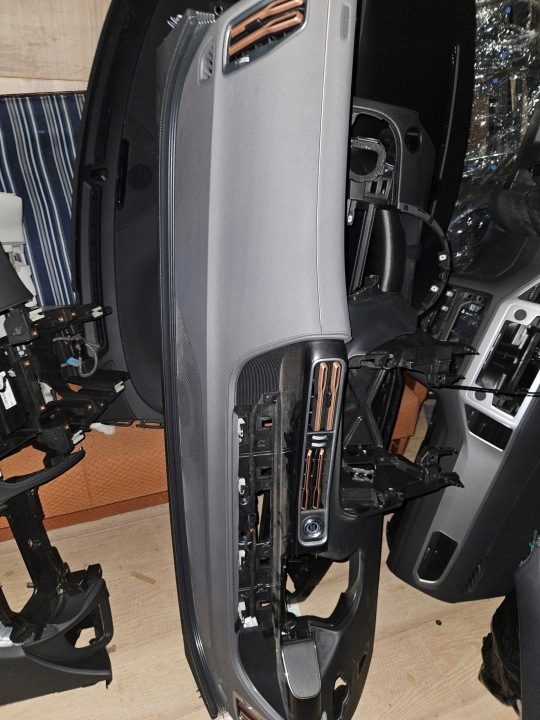 ОРИГИНАЛЬНОЕ ТОРПЕДО КОНСОЛЬ MERCEDES EQC W293 A2936805501, фото 1