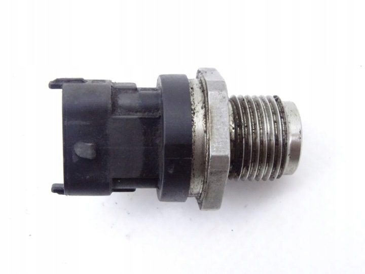 DAF LF 45 55 06-13 6.7 E4/5 ДАТЧИК ДАВЛЕНИЯ ТОПЛИВА ОРИГИНАЛ 0281006327, фото 1