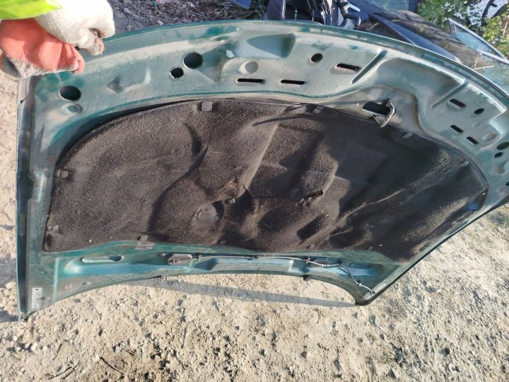 ШУМОИЗОЛЯЦИЯ КАПОТА VW PASSAT B5, фото 1