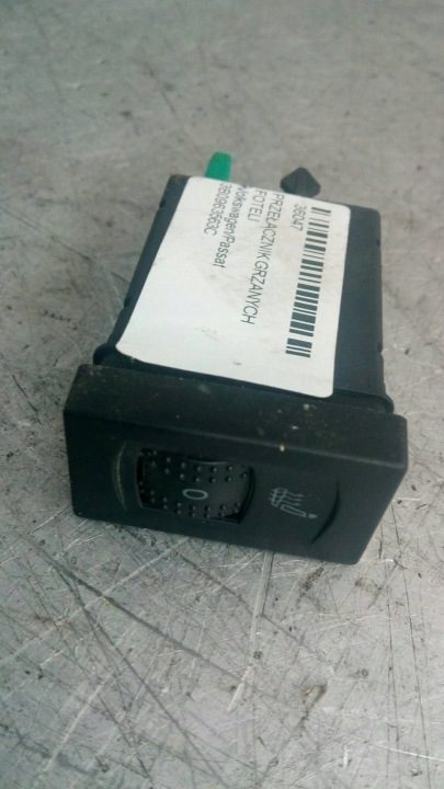 Переключатель подогрева сидений Volkswagen Passat 3B0963563C, фото 1