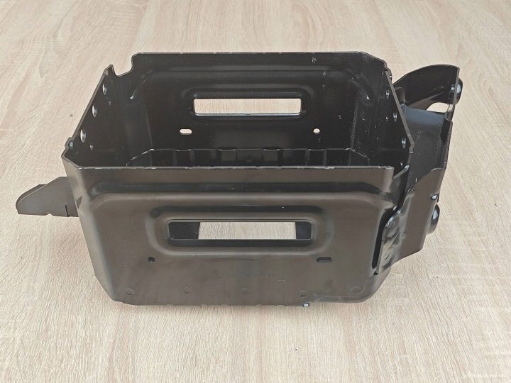 Оригинал корпус блок крепление аккумулятора BMW X5 G5 G06 G07 8780794 9 л.с., фото 1
