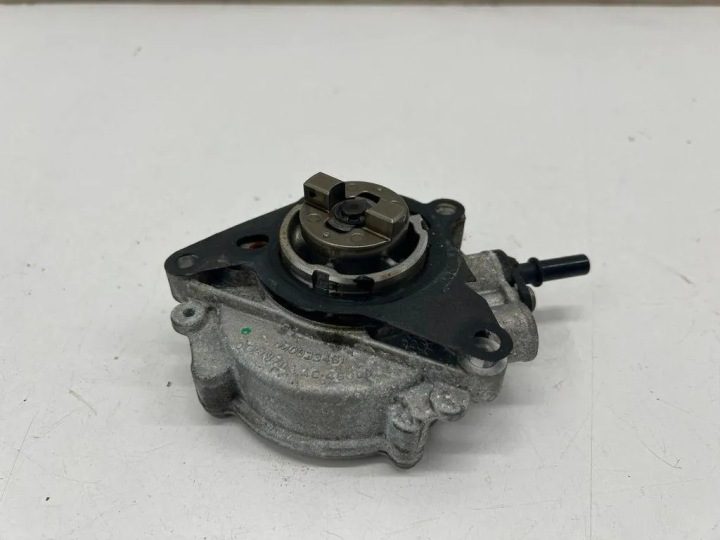 Насос Вакуумный Citroen Opel Peugeot 1.2 THP M0033481, фото 1