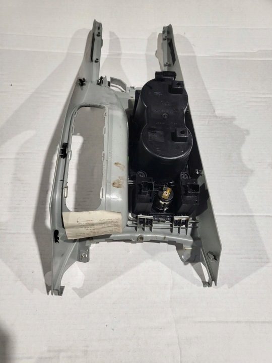 Тоннель / центральная консоль Ford C-MAX II AM51-R046C22-ACW, фото 4