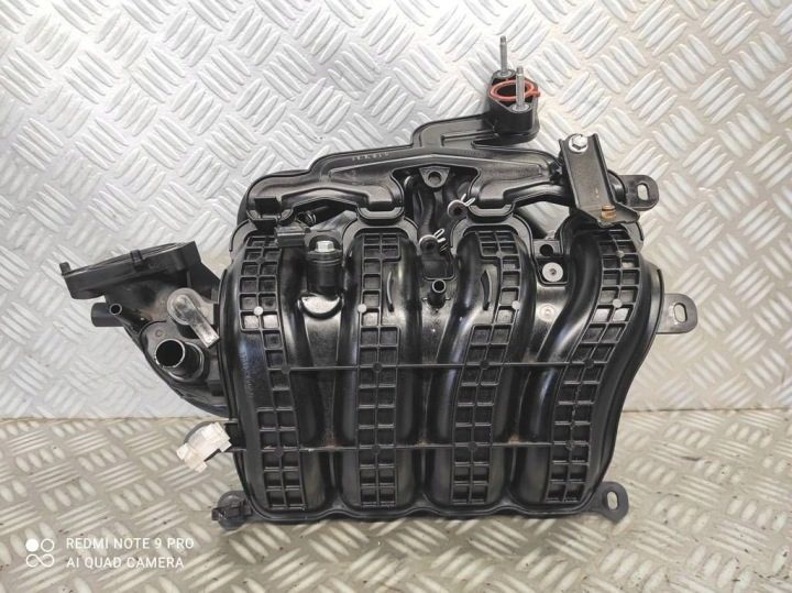 Впускной коллектор Toyota Yaris III Рестайлинг 1.5 VVT-ie 17113-47020 17111-47140, фото 2