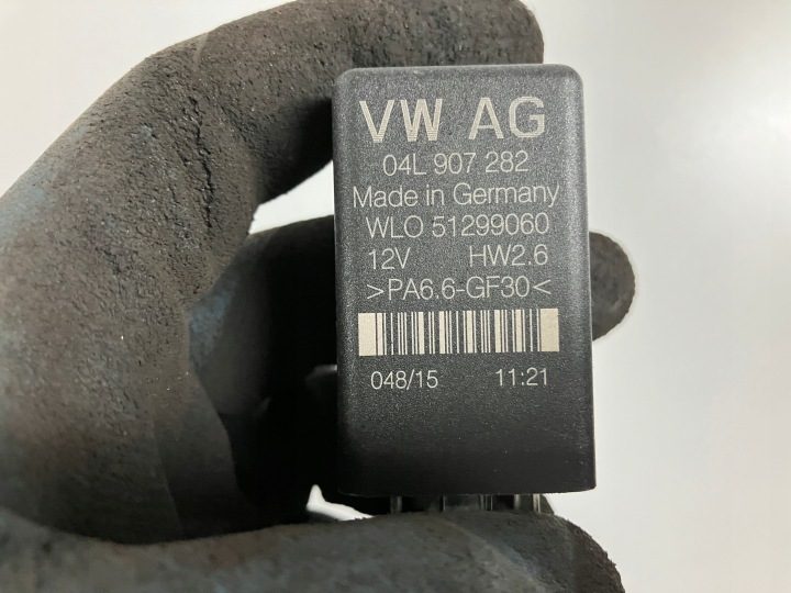 Реле 511 свечей накаливания 1.6 TDI Seat Leon 3 III 04L907282, фото 4