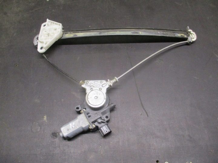 Стеклоподъемник правый задний универсал Honda Accord VII 02-05 R, фото 1