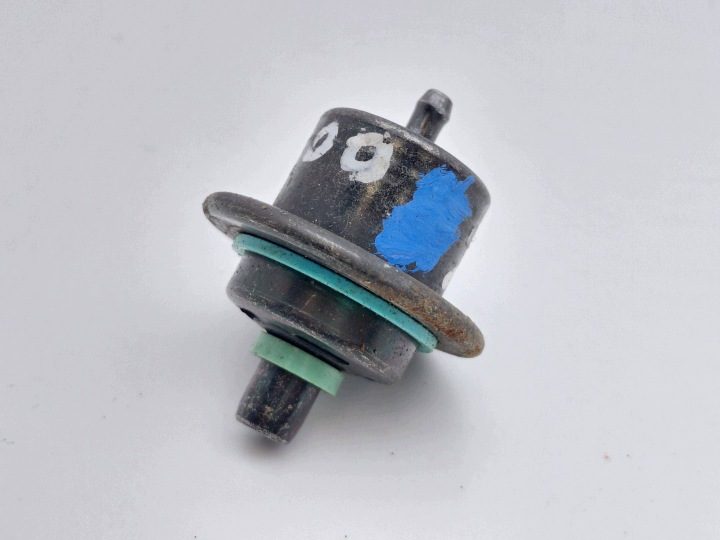 Регулятор давления топлива Rover 200 MKW10016 NR126, фото 1