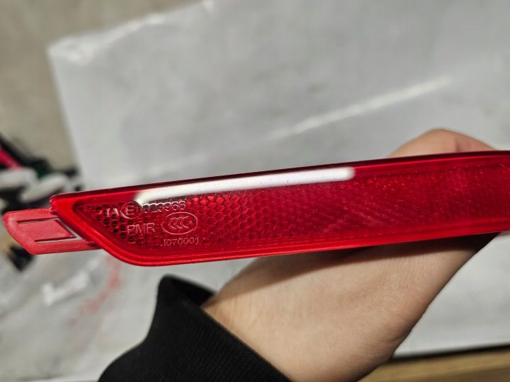 Катафот Volkswagen OE 7E0945105E, фото 4