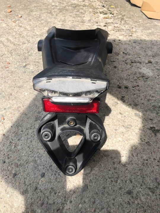 BMW R NINE КРОНШТЕЙН ОСНОВАНИЕ НОМЕРА 8531172, фото 2
