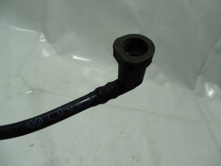 VW AUDI SKODA ТРУБКА ТОПЛИВНОГО ФИЛЬТРА ОРИГИНАЛ OE 1J0201293E, фото 2