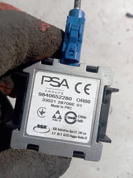 OPEL CORSA F Усилитель Антенный GPS Навигации OE 9840652280, фото 3