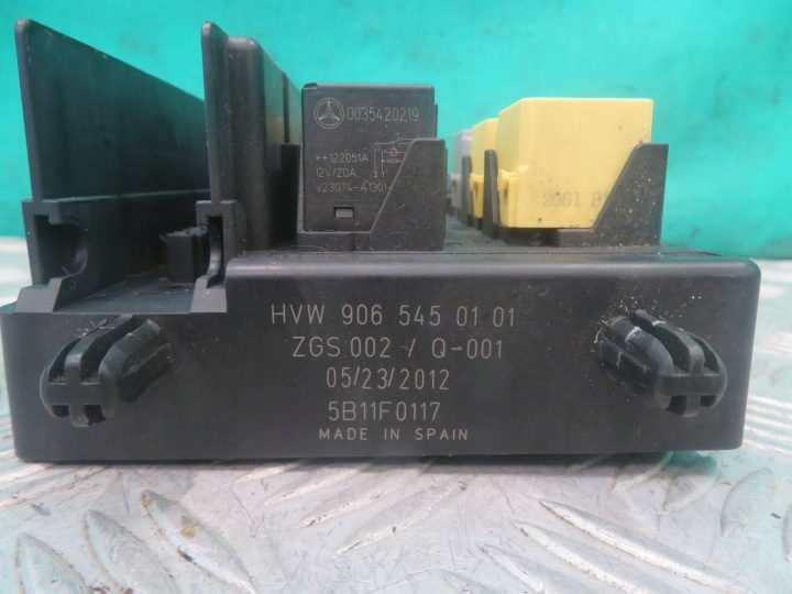 БЛОК ПРЕДОХРАНИТЕЛЕЙ VW CRAFTER 12 г. HVW9065450101, фото 6
