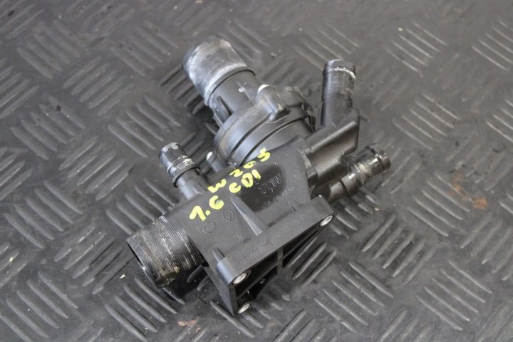 КОРПУС ТЕРМОСТАТА MERCEDES W212 W906 SPRINTER 2.2CDI A6512000615, фото 1