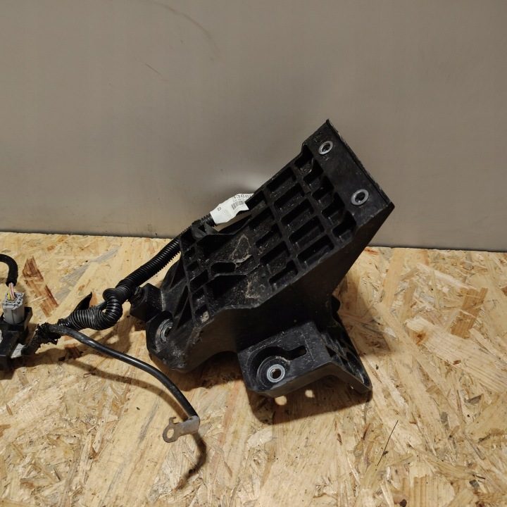 Кронштейн аккумулятора Suzuki OE 72522-61M00, фото 3