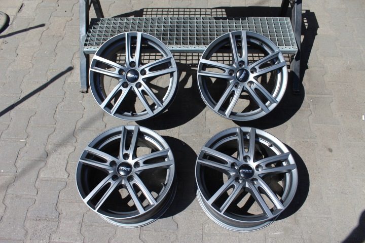 4× Литой диск Dezent TTZY 7.0" x 17" 5x112 ET 46, фото 2