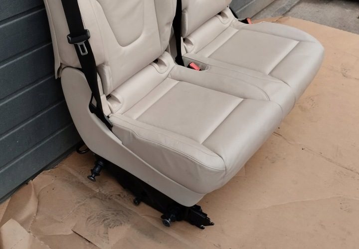 Диван Kremowa Mercedes V-класс W447 кожа сиденье заднее Krem светлое, фото 3