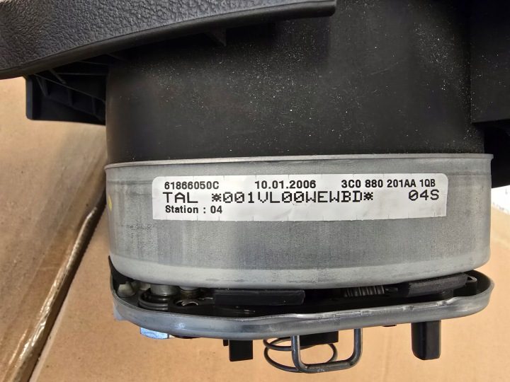 ПОДУШКА БЕЗОПАСНОСТИ ВОДИТЕЛЯ AIRBAG 2 NABOJE VW PASSAT B6 CC TOURAN GOLF V, фото 4