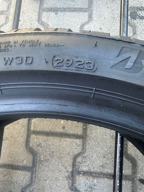 Шина зимняя Bridgestone Blizzak LM005 225/40R18 92 В сцепление на снегу (3PMSF), защита диска, усилитель (XL), фото 3